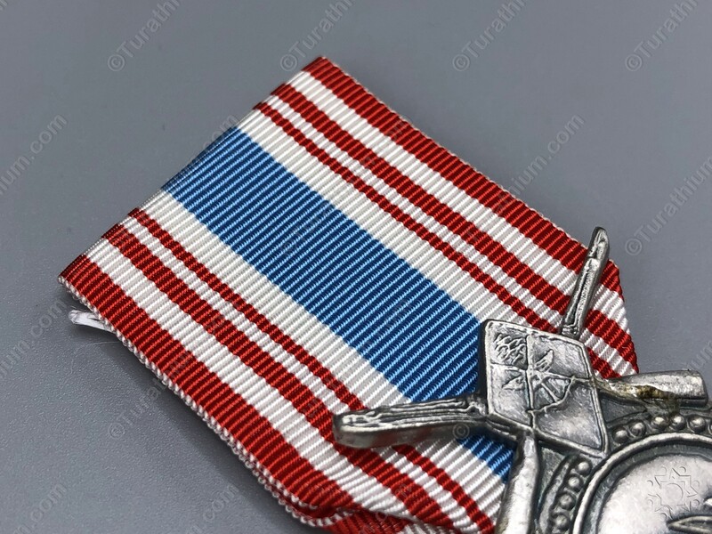 Decoration of the Military Valour-Silver b_05