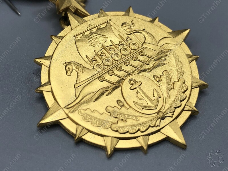 Naval Medal - Gilded - Variant a_05