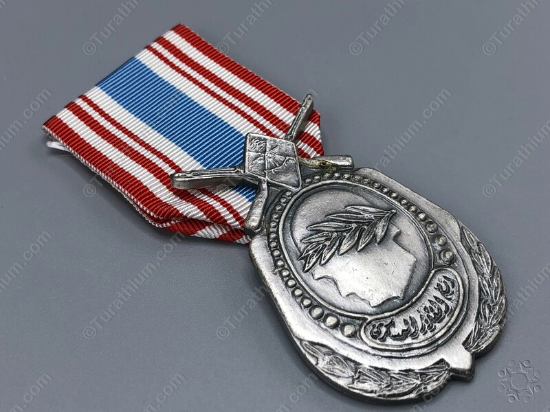 Decoration of the Military Valour-Silver b_03