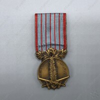 The Lebanese Commemorative Medal_01